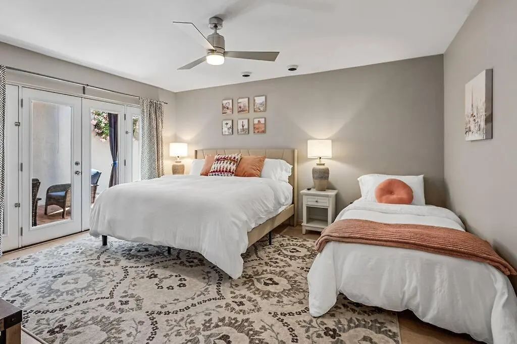 스코 츠 데일 Casa Camelback Only 10Min Walk To Oldtown W Pool, Patio, Smoker, Ping Pong Table 빌라 0*, 스코 츠 데일